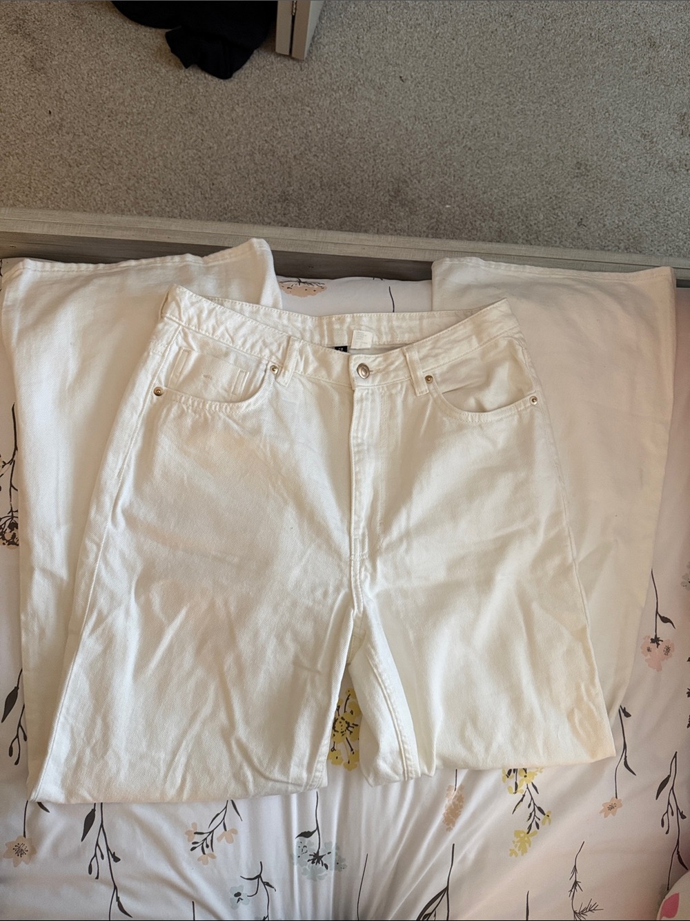 H&M White Straight Leg Jeans